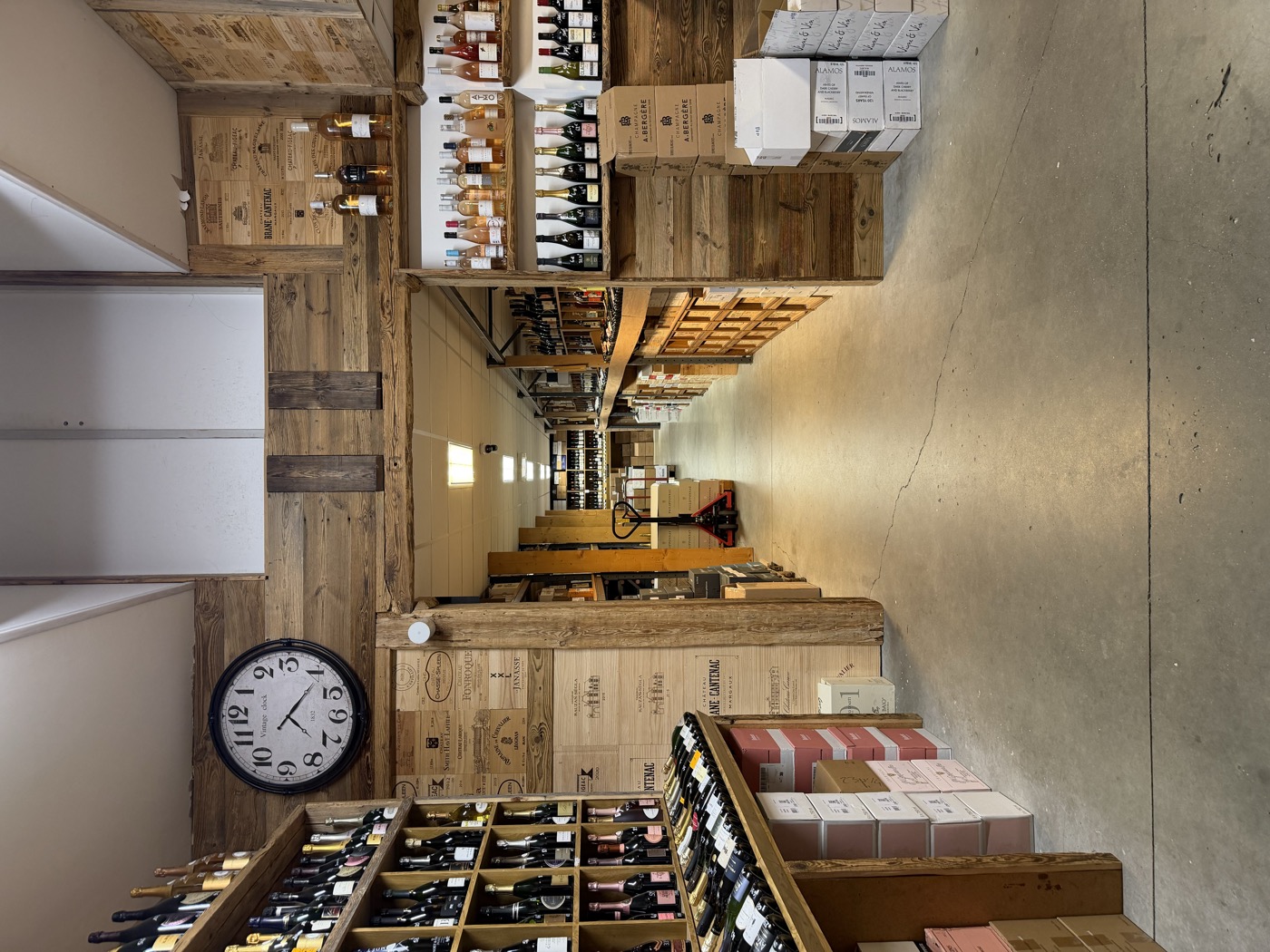 Boutique de la Vinothèque du Léman à Saint-Genis-Pouilly